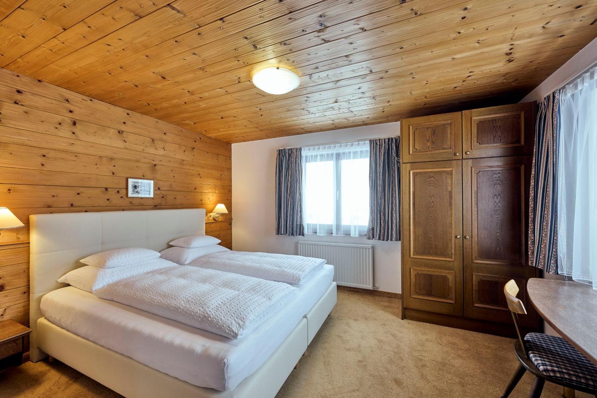 Appartementhaus Holiday Lech Extérieur photo