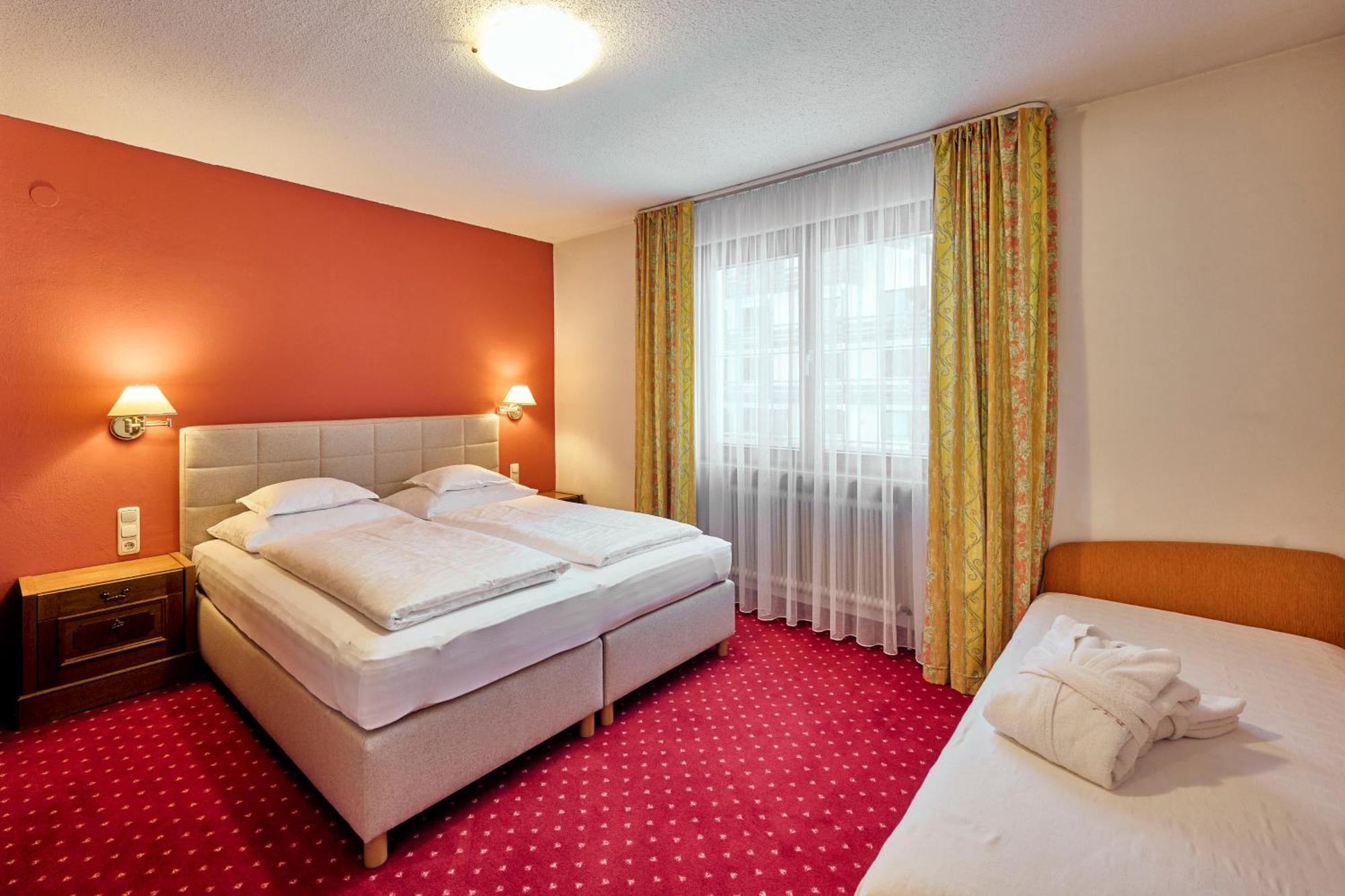 Appartementhaus Holiday Lech Extérieur photo