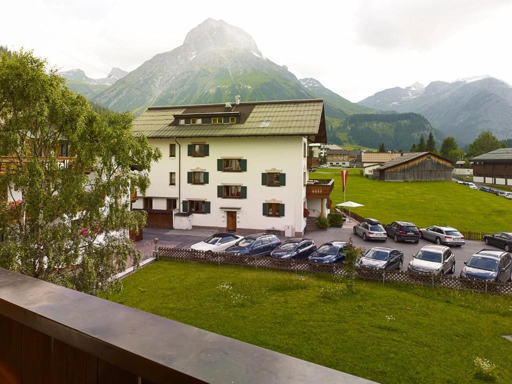 Appartementhaus Holiday Lech Extérieur photo