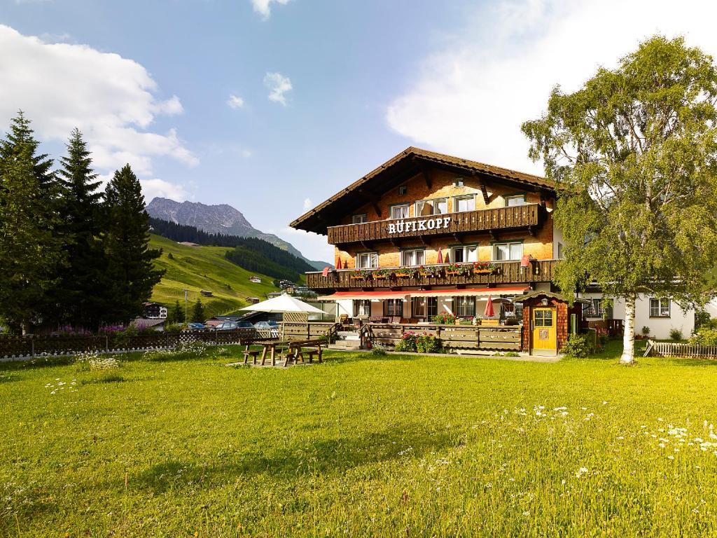 Appartementhaus Holiday Lech Extérieur photo