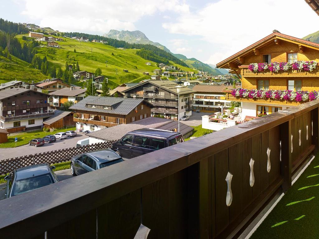 Appartementhaus Holiday Lech Extérieur photo
