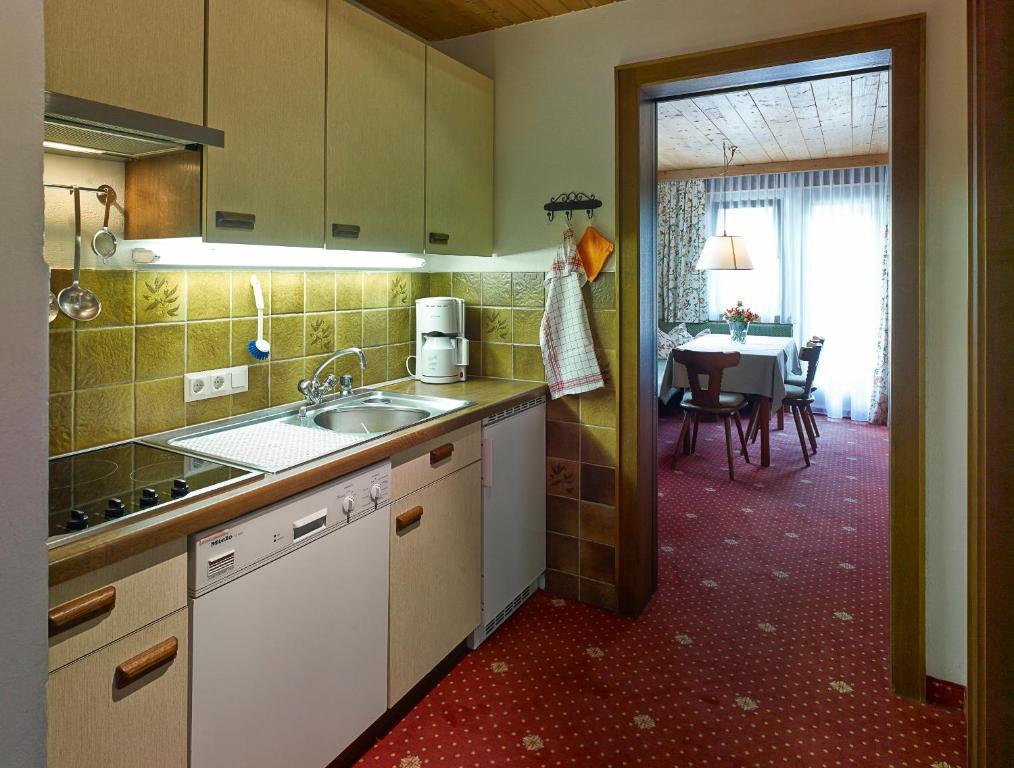 Appartementhaus Holiday Lech Extérieur photo