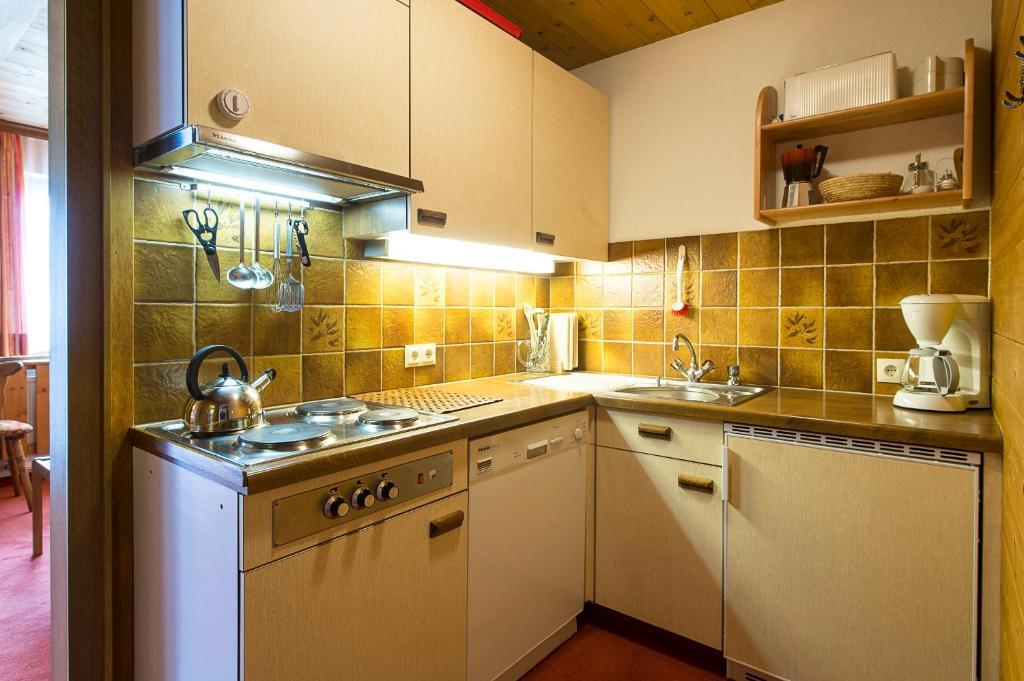Appartementhaus Holiday Lech Extérieur photo