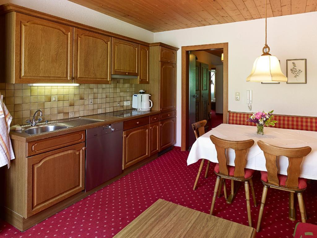 Appartementhaus Holiday Lech Extérieur photo