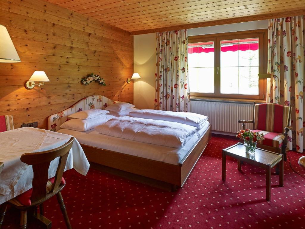 Appartementhaus Holiday Lech Extérieur photo